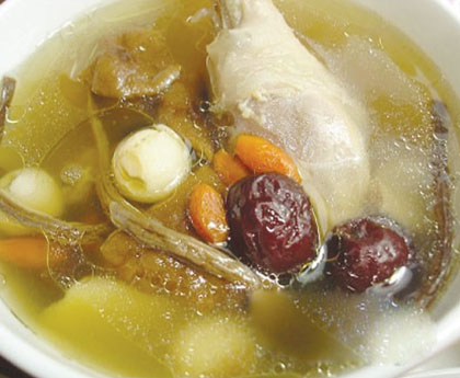 参归红枣炖鸡汤-心脏病食疗